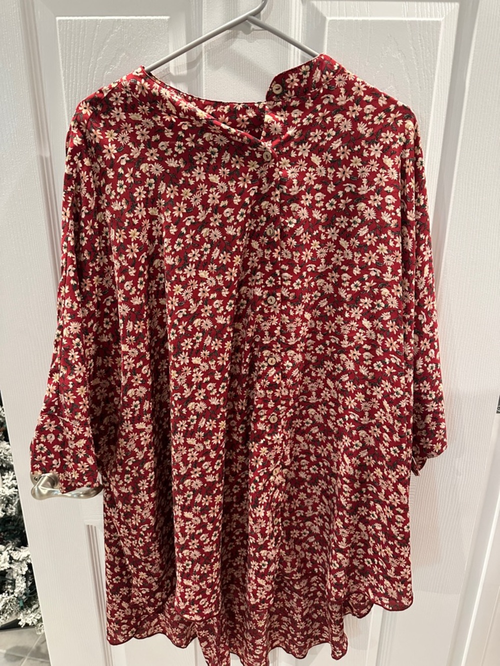 Natural Life Red Floral Button-Front Blouse